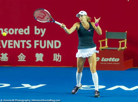 Stosur & Jankovic Move On in Hong Kong - Gallery - Women's Tennis Blog