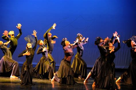 There are plenty of musicals to enjoy in new york city, including wicked, aladdin and the lightning thief: Jamaica GleanerGallery|NDTC 51st Season of Dance|Winston ...