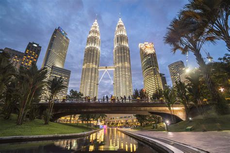 He is the winner of the prestigious first place that he acquired in the places category in 2013 from the national geographic magazine. Malaysia Travel Photography Highlights | Matthew Williams ...