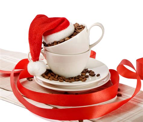 Easy To Make Holiday Coffee Drinks Your Guests Will Love