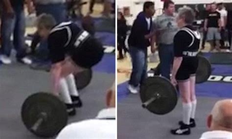 85 Year Old Woman Deadlifts 215lbs As Excited Crowd Cheer Her On Old Women Deadlift Aging Well