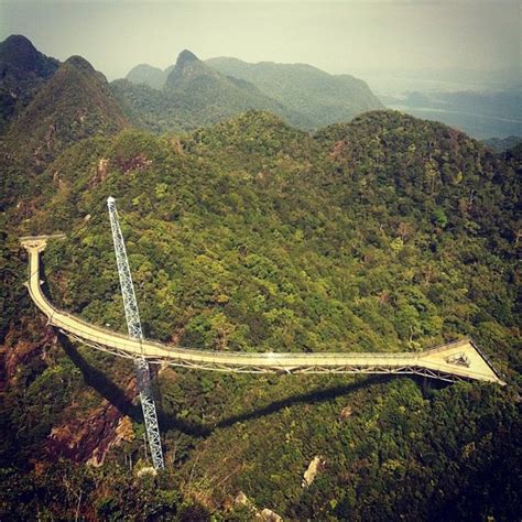 The basics opened in 2005, the langkawi sky bridge is an engineering feat that's very different from a traditional, straight bridge supported from below. Langkawi Skybridge - 64 tips