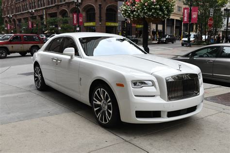 The safety features of the model includes the engine check warning, tyre pressure monitor, traction control, driver airbag, passenger airbag, front side airbag, child safety. 2020 Rolls-Royce Ghost Stock # R696 for sale near Chicago ...