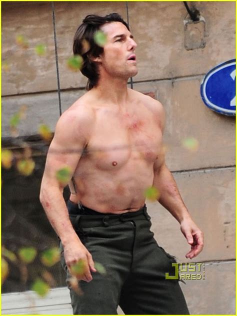 Tom Cruise Shirtless Stunts For M I 4 Photo 2485255 Shirtless Tom