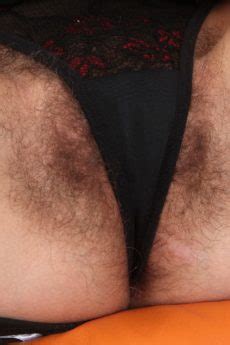Marcia S Hairy Pussy Lips On Leather Wearehairy