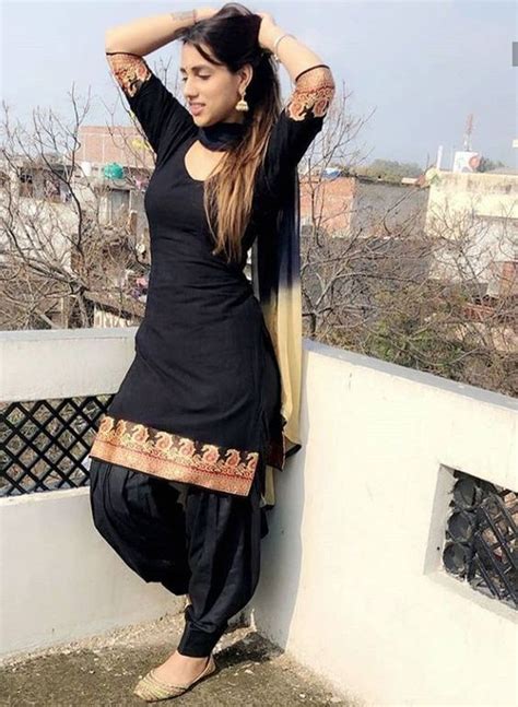 Top 30 Plain Punjabi Suits With Contrast Dupatta Latest Punjabisuits Color Combination Ideas