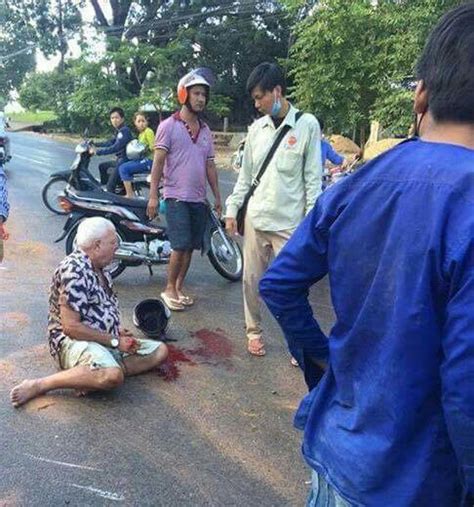 White Haired Sihanoukville Expat Has Motorbike Crash With Cambodian Cambodia Expats Online