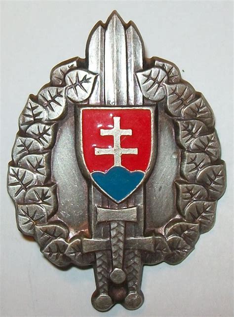 Slovakia, landlocked country of central europe. Mössmärke Officer Slovakien - Slovakien - ÖVRIGA VÄRLDEN ...