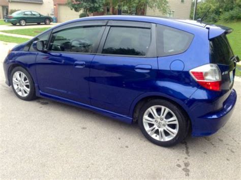 Honda fit is one of the 67 honda models available on the market. Buy used 2010 Honda Fit Sport Hatchback 4-Door 1.5L in ...