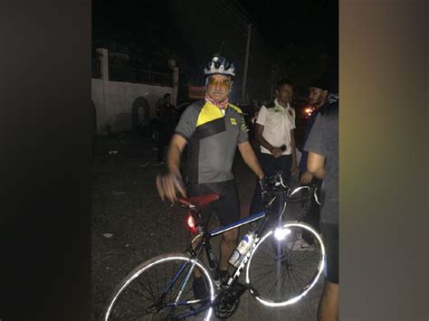 Lt Gen Alok Kler Cycles From Delhi To Jaipur To Spread Fitness Awareness