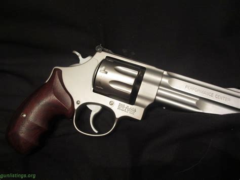 Pistols 8 Shot Revolver Smith And Wesson 357 Magnum