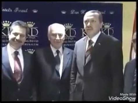 وصف الرئيس التركي رجب طيب أردوغان إسرائيل بالدولة الأكثر فاشية وعنصرية في العالم، وذلك تعليقاً على قانون. اردوغان‬ يزور قبر مؤسس الصهيونية "تيودور هرتزل" ويضع اكليل ...