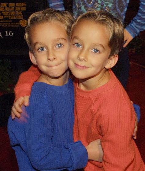 ‘everybody Loves Raymond Star Sawyer Sweeten Dies Of Suspected Suicide At 19 Everybody Love