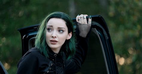 Season 1 episode 1 sneak. Polaris' Connection To Magneto On 'The Gifted' Will Force ...