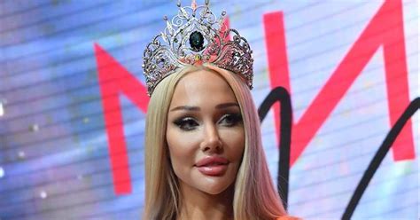 Россияне в недоумении почему Мисс Москва 2023 стала силиконовая девушка из Саратова woman