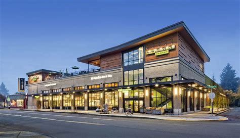 Pin By Ken Mit On New Sc Retail Architecture Commercial Design