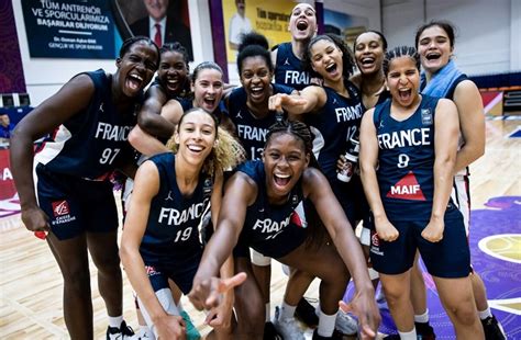 Un Sans Faute En Poule Pour Les Bleuettes Leurobasket U Bebasket