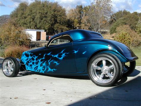 Custom Hot Rods Painted With Dupont Hot Hues Grand Prize Winner