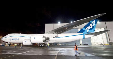 Boeing Receives Four Boeing 747 8 Freighters Order Aeroplane Wallpapers