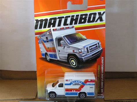 Matchbox Ambulances Ford E350 Supreme Hero 5 Versions In All 1903587635
