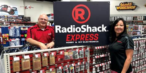 The radio shack credit card is not offered any longer. RadioShack Is Now Selling in Unexpected Places. Will Anyone Buy?