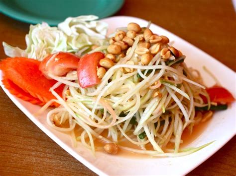 With bean sprouts, peanuts, carrots, chives, sweet & spicy tamarind sauce, garnished with mango. 11 Health Benefits of Thailand Spicy Foods - Dr Heben