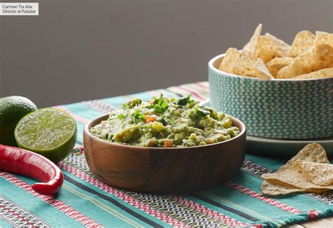 La receta más sencilla y rápida de guacamole, la salsa más tradicional