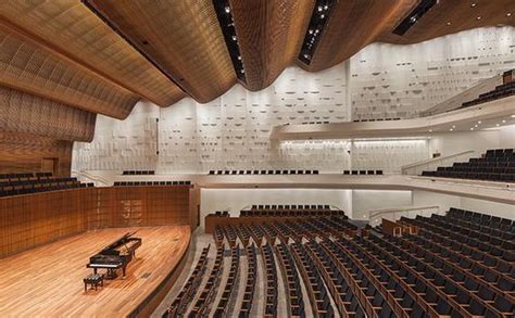 Pin By Not Bad On Hall Auditorium Design Auditorium Architecture