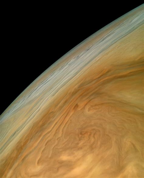 Stunning Juno Image Of Jupiters North Equatorial Belt