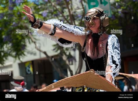 A Performer At The Santa Barbara Solstice Parade Salutes The Spectators Stock Photo Alamy