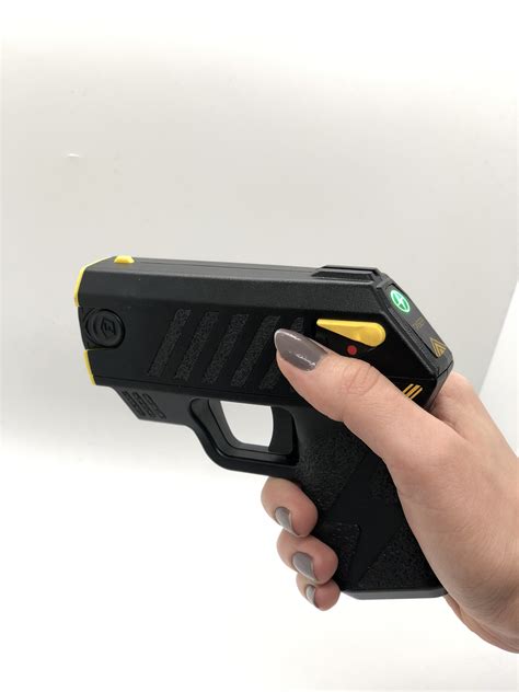 Taser Self Defense Launches First Consumer Taser Device To Notify 911