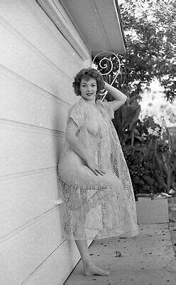 S Negative Sexy Nude Pin Up Girl Beatrice Stevens In Sheer Lace