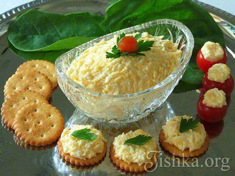 Диета 5 веселых сырков Самая популярная закуска из сыра с яйцами и чесноком! Известная как Самая популярная закуска из сыра с яйцами и чесноком! Известная как Диета 5 веселых сырков