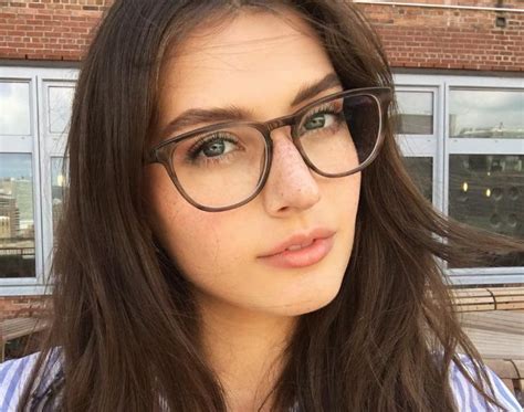 cute glasses girls with glasses glasses frames glasses style girl glasses round lens