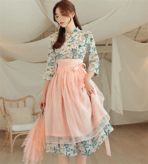Modern Hanbok Skirt Woman Female Korean Hanbok Dress Casual Etsy Modern Hanbok Contemporary
