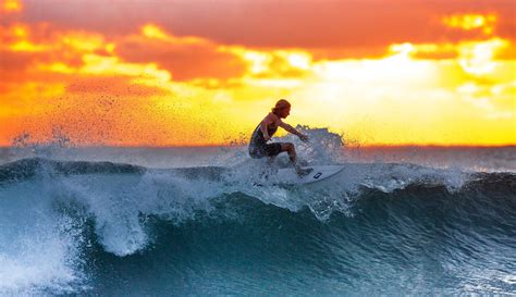 Surfing Oahu Hawaii Hawaii Private Tours And Small Group Tours