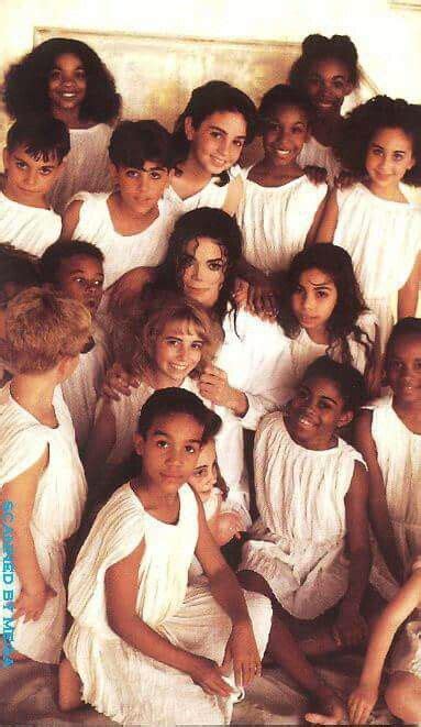 Pin By Andrea Mousseau On Michael Jackson Photos Of Michael