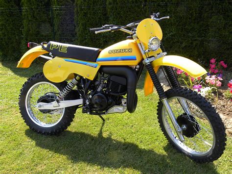 Suzuki ts90 ts 90 #6097 two / 2 stroke oil pump (a). List of Suzuki motorcycles - Wikipedia