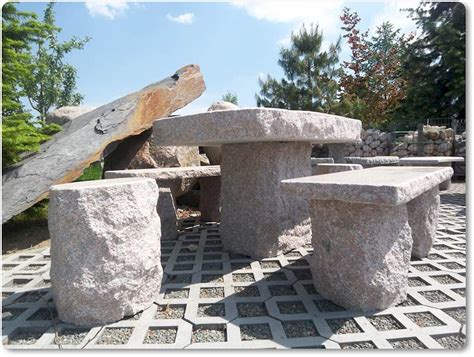 Hochwertige bänke sowie gartenstühle aus unterschiedlichen materialien finden sie im hornbach onlineshop. Steinmöbel, Tischgruppe aus Granit für den Garten
