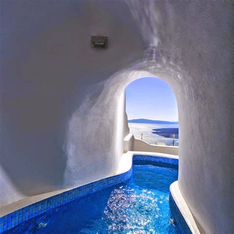 Passion For Luxury Angels And Stars Suites And Spa Hotel In Santorini