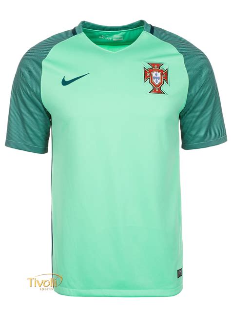 Descubra a melhor forma de comprar online. Camisa Nike Portugal II Away Masculina Euro 2016 > Verde ...