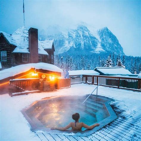 The Coolest Hot Tubs In The World Daily Mail Online Vacation Places Dream Vacations Vacation
