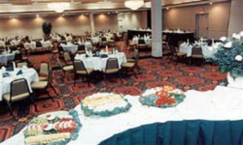The ramada inn is a grand forks hotel with meeting, wedding, and event space, as well welcome to the ramada inn grand forks! Columbia Hotel | Ramada Inn Columbia