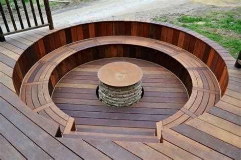 Nook Treehouse Features Sunken Fire Pit In The Middle Of Amphitheatre