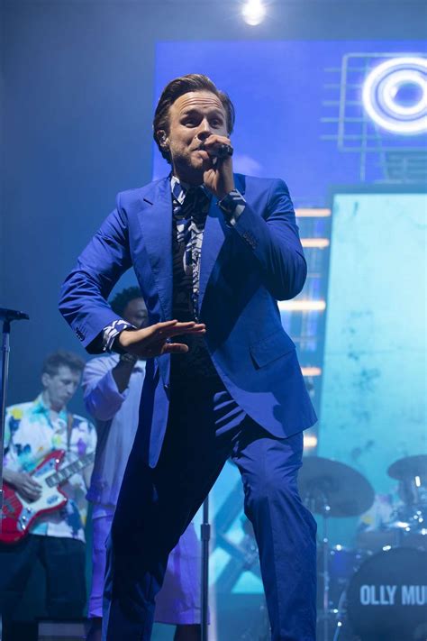 54 Pictures Of Olly Murs And The Crowd At Newmarket Nights