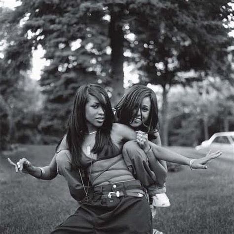 111ven On Instagram Aaliyah And Kidada Jones 🖤🖤 Aaliyah Aaliyah