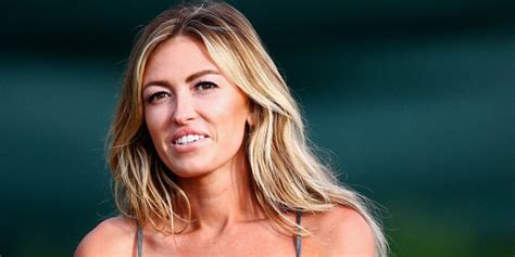 Paulina Gretzky Squeezes Into Skin Tight Outfits In Hawaii Paulina