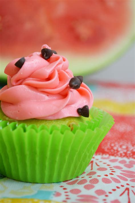 Adorable Watermelon Cupcakes Perfect For A Summer Treat