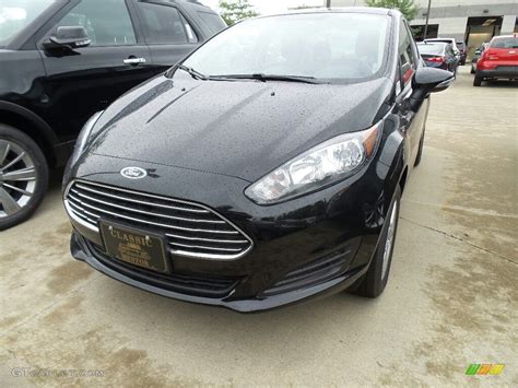 2018 Shadow Black Ford Fiesta Se Sedan 128695541 Car