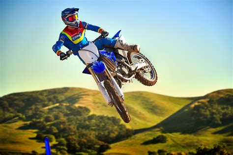 2013 yamaha yz 125, the yz125 is the perfect transition from a yz85 to a yz250f! 2020 Yamaha YZ125 Guide • Total Motorcycle